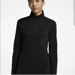 Women’s Nike Dri Fit pullover size small